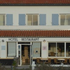 façade ouest de l'hôtel